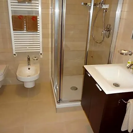 Exclusive With Private Garden On Two Floors By Beahost *
